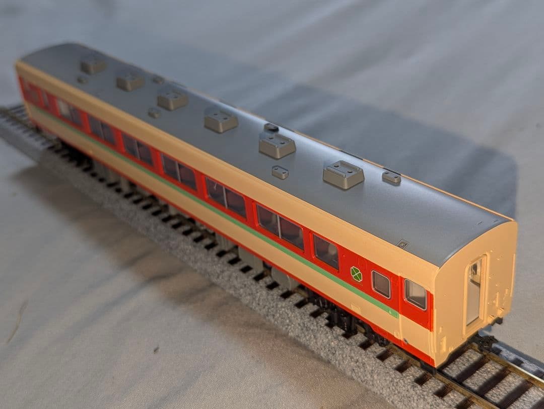 KATO　キロ28　HO　1-602　　ディーゼル急行グリーン車