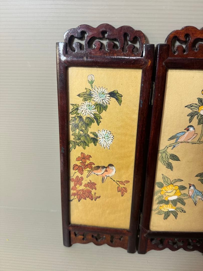 2874 中国美術工芸品　四美人花鳥図　卓上屏風　時代物