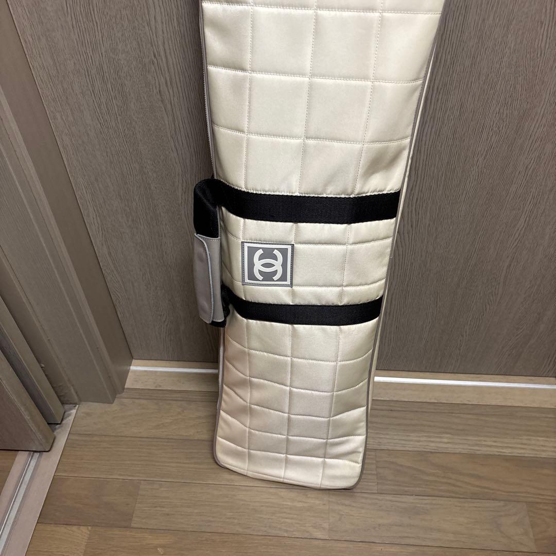 最終お値下げ‼️ シャネルホワイト ファンスキー板 カバー キルティング付き