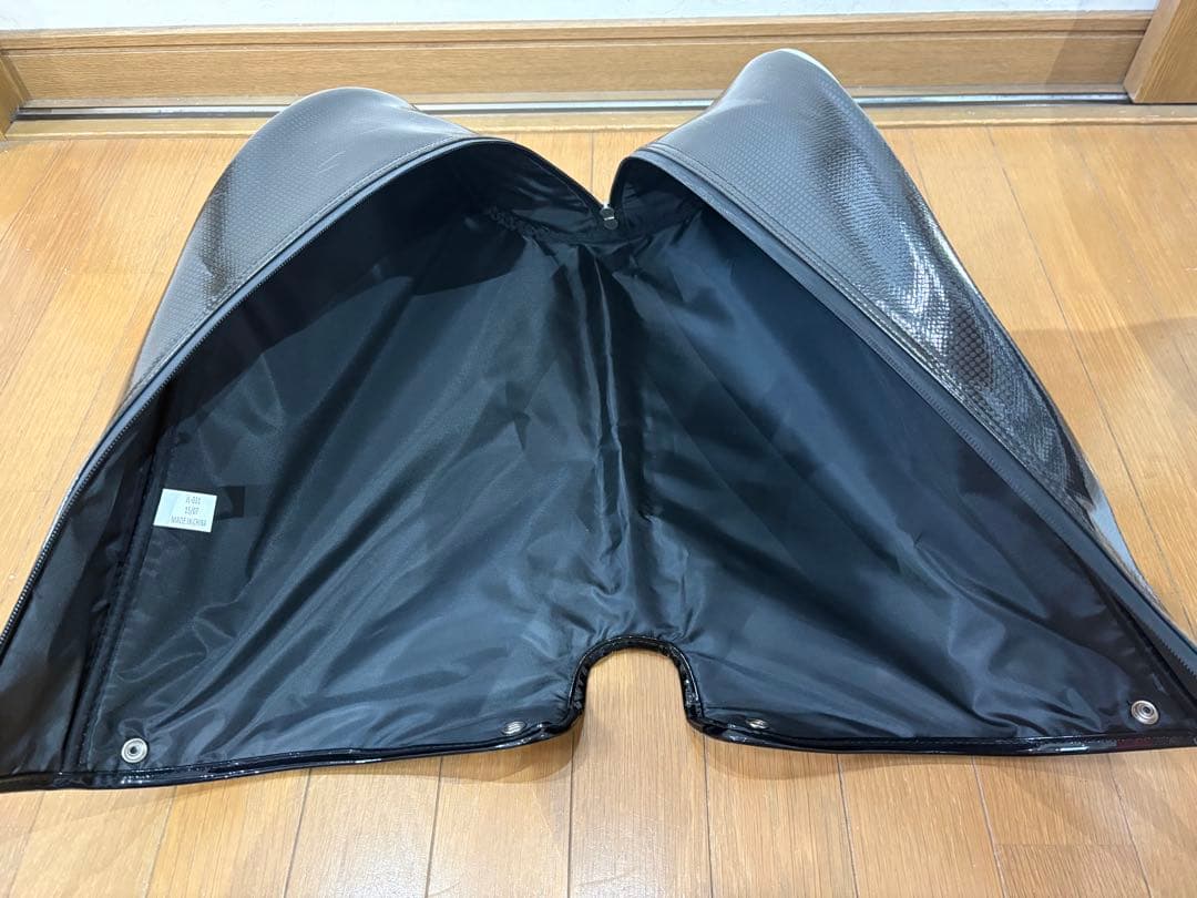 J.LINDEBERG キャディバッグ ホワイト/ブラック