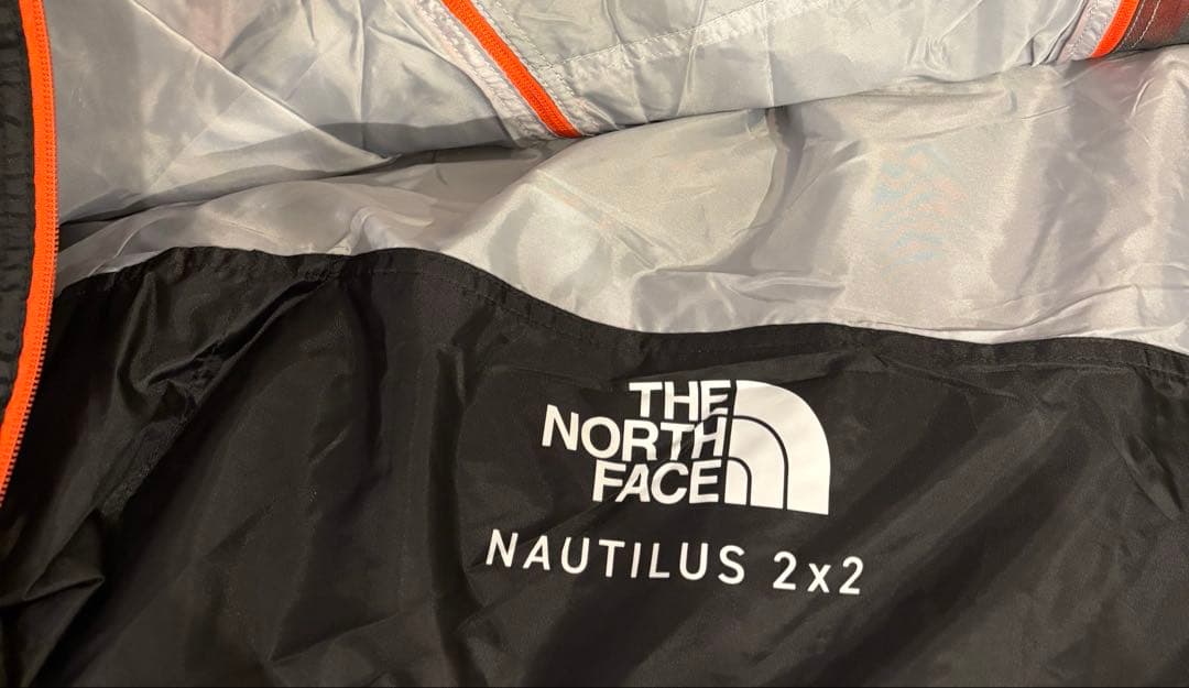 美品　ノースフェイス　ノーチラス2×2 ニュートープグリーン