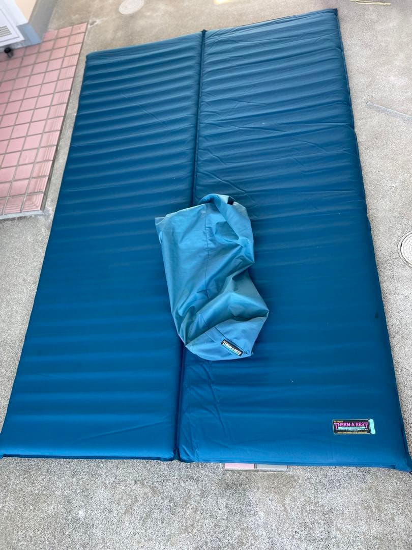 希少廃盤　サーマレストマット　デラックス　中古品