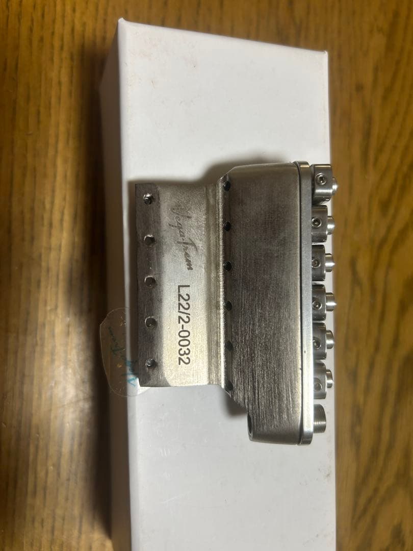 Vega Trem エレキギター トレモロシステム