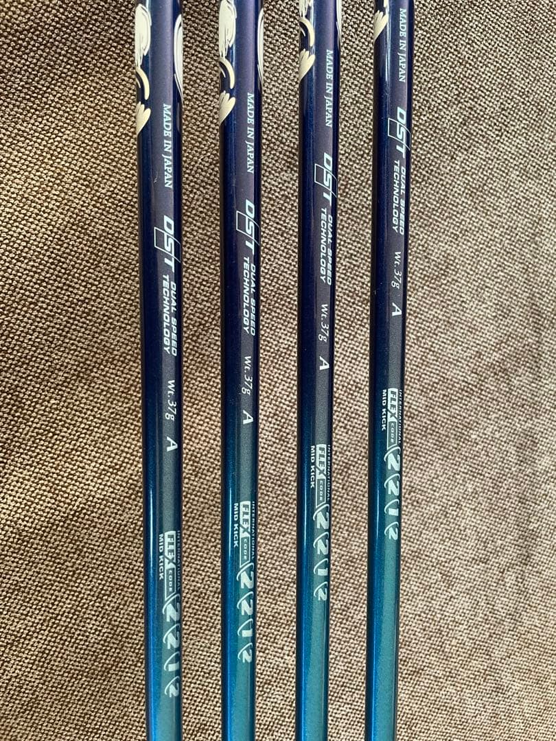 大人気モデル12代目ゼクシオ XXIO12 レディースアイアンセット 7本ブルー