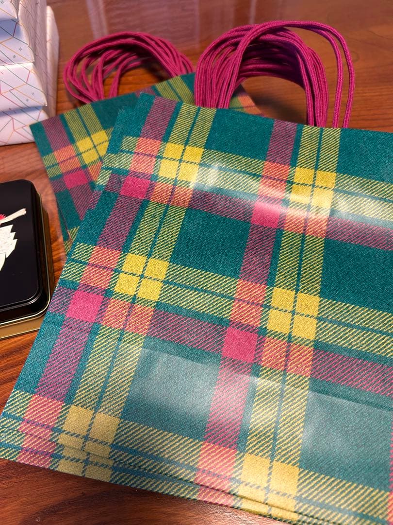 エコルセ　30個　本髙砂屋　東京国立博物館　限定ギフト　小野小町 缶