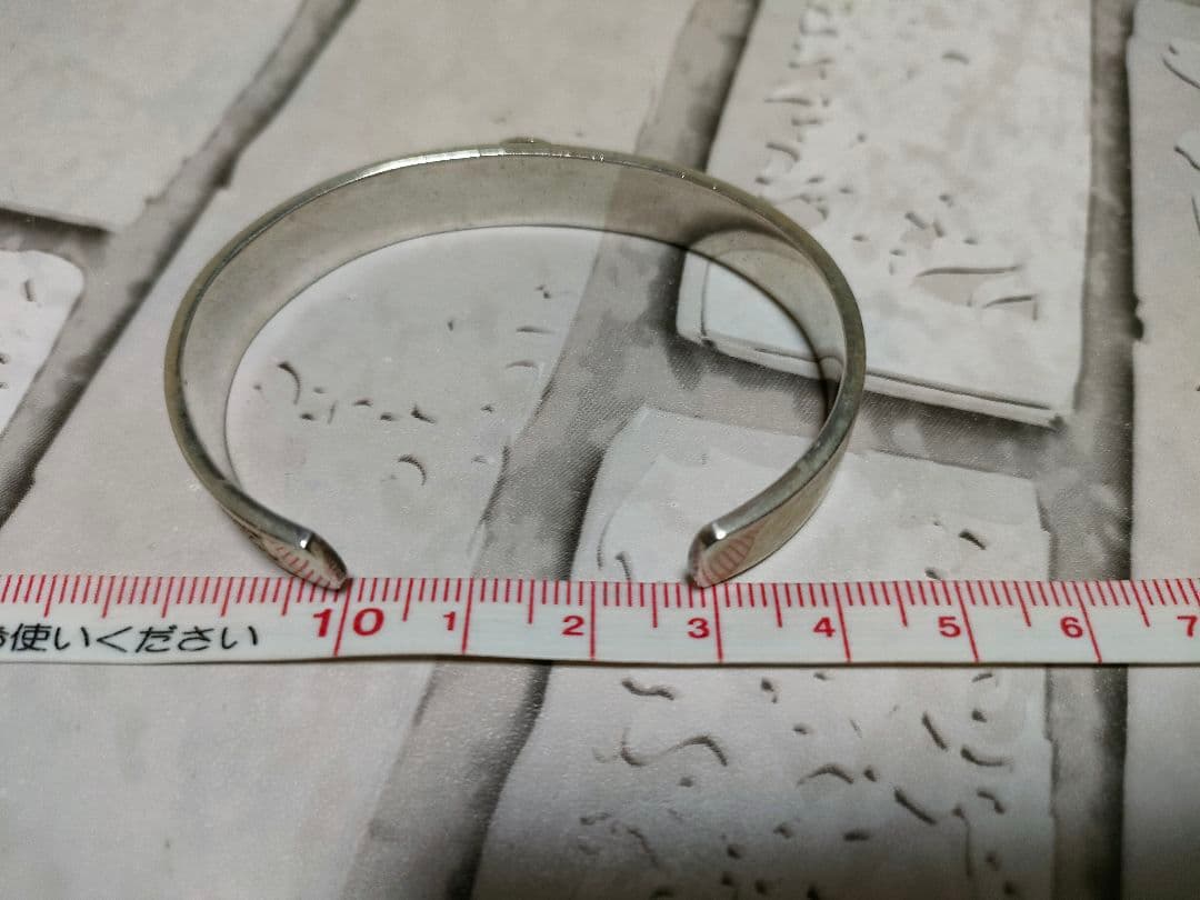 希少!EXILE ID　TAKAHIROプロデュース　シルバーレディースバングル