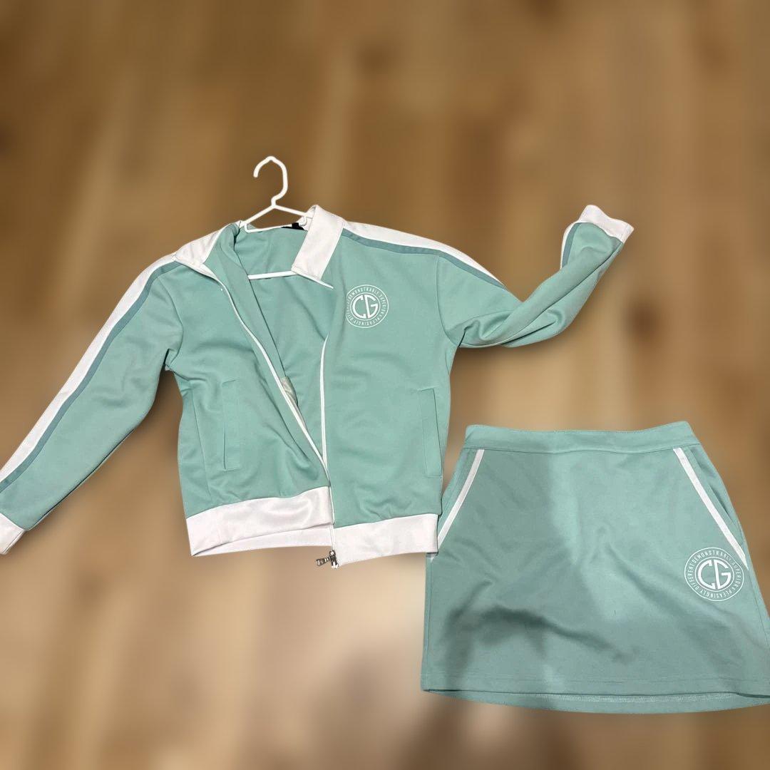 ゴルフセット　スカート+ジャージ
