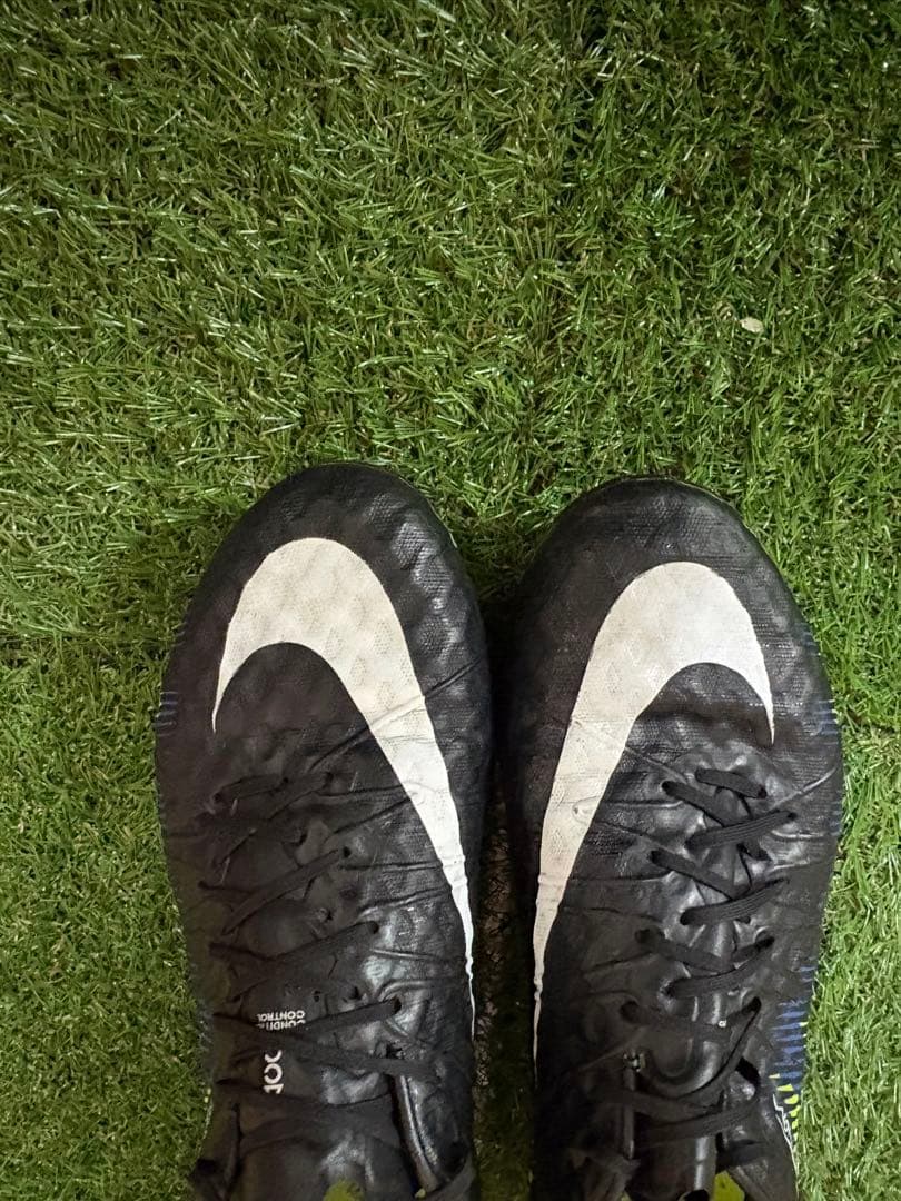 ハイパーヴェノム ファントム エリート AG マーキュリアル ファントム6