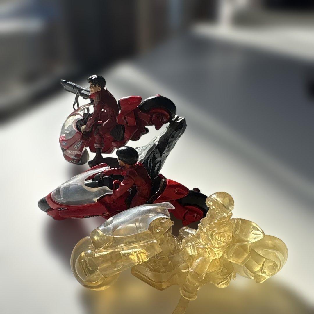 海洋堂　アキラフィギュアセット16個