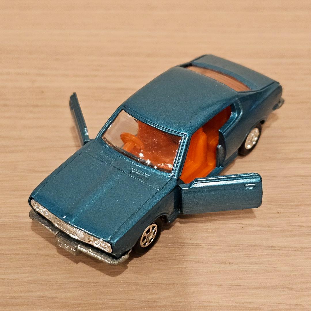 【トミカ】No.62 日産 ブルーバード U 1800 SSS-E 黒箱 日本製