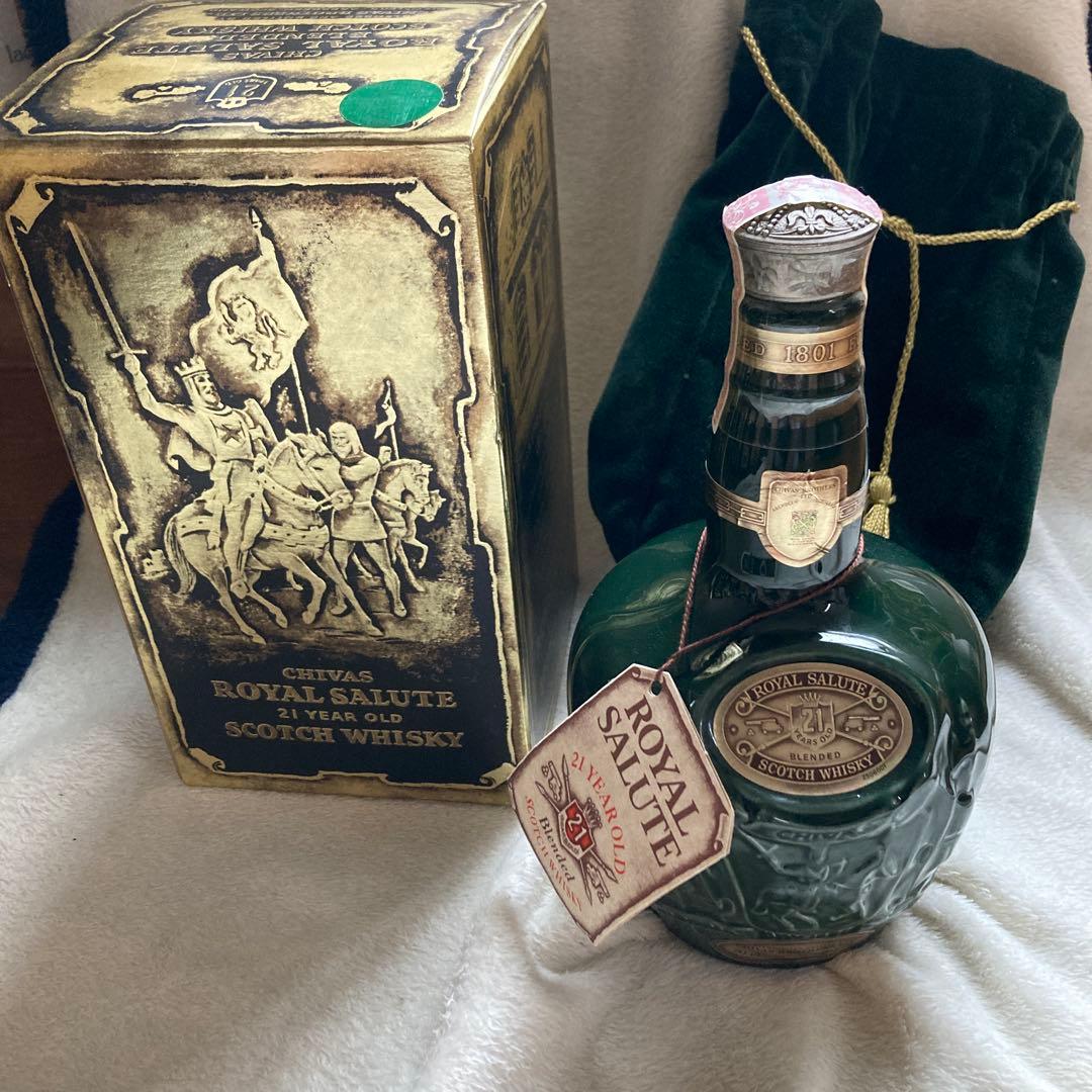  Salute 21年 ブレンデッドスコッチウイスキー（巾着付き）