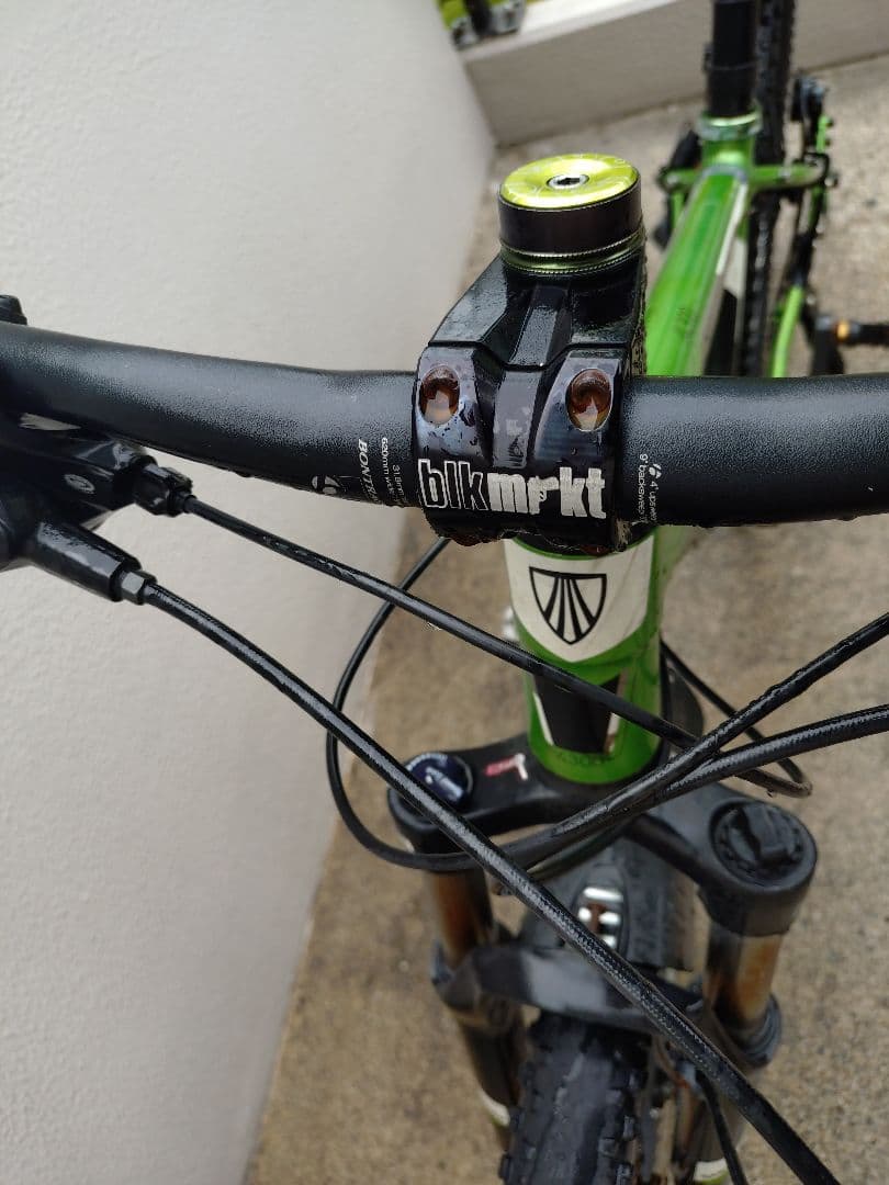 最終値下げ（底値です）TREK　MERLIN　2012年製