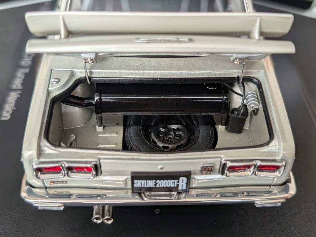 【ちっち】オートアート 1/18 GT-R KPGC10 ハコスカ