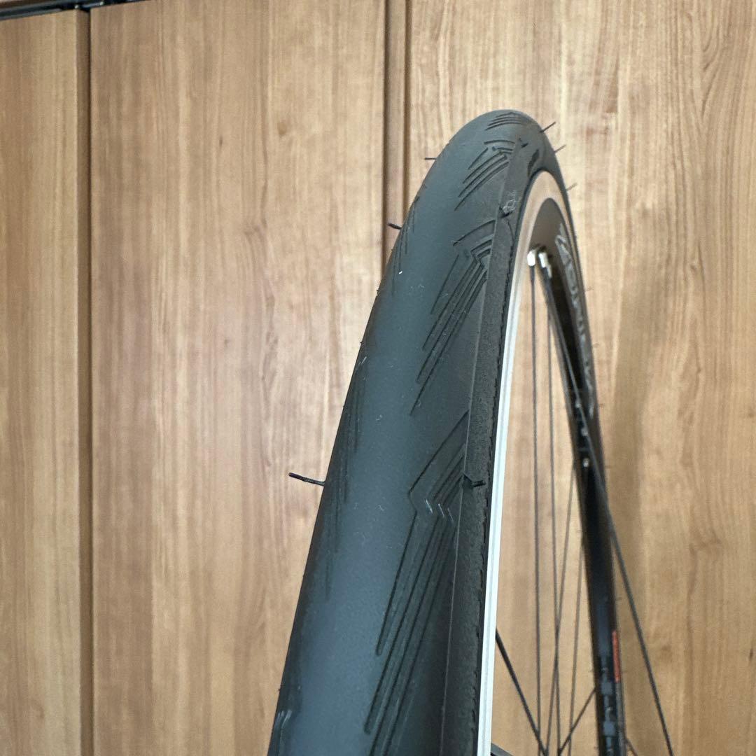 低走行　カンパニョーロ　ゾンダc17 シマノフリー　タイヤ　P ZERO 4S