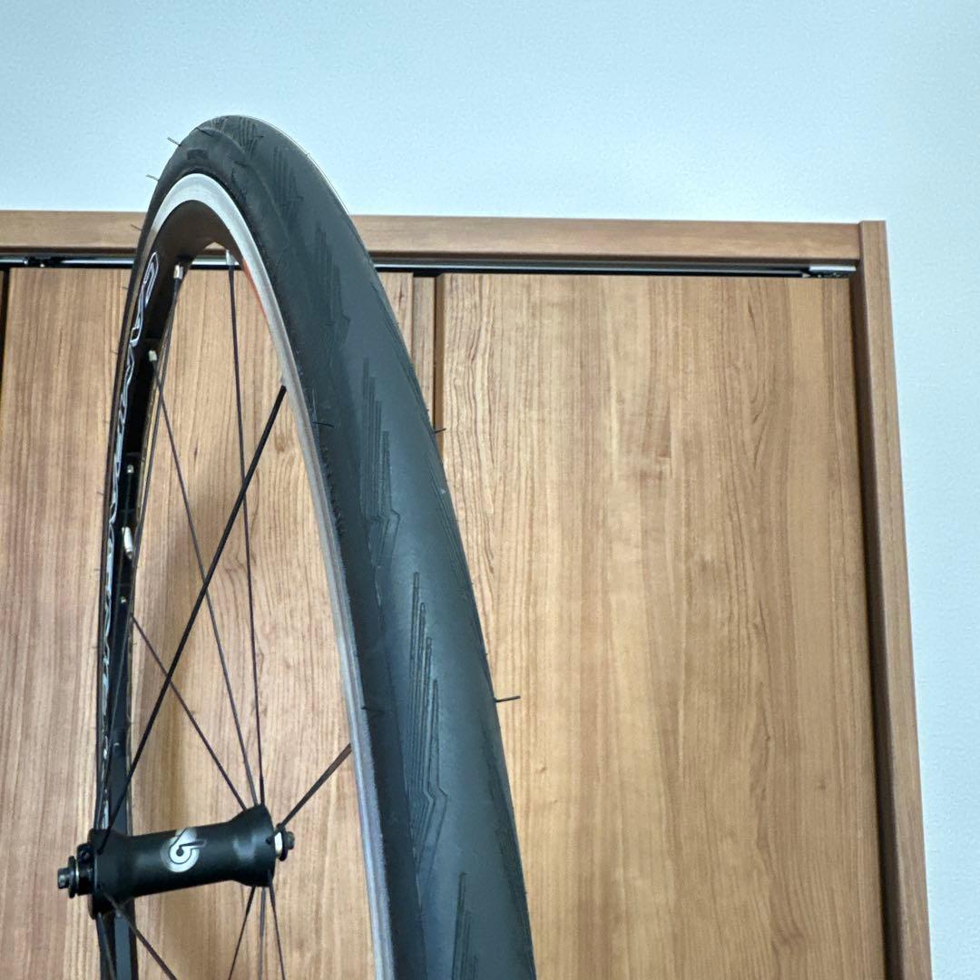 低走行　カンパニョーロ　ゾンダc17 シマノフリー　タイヤ　P ZERO 4S