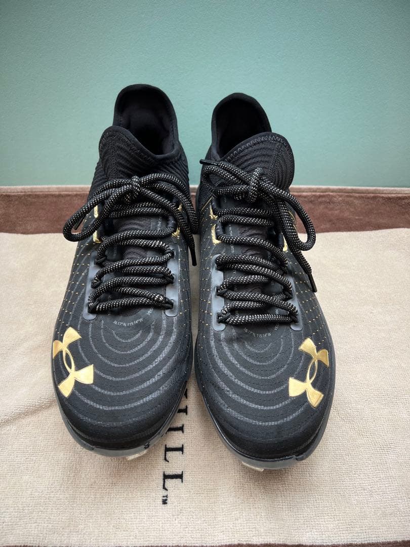 【新品】アンダーアーマー　野球スパイク　ハーパーモデル　27cm