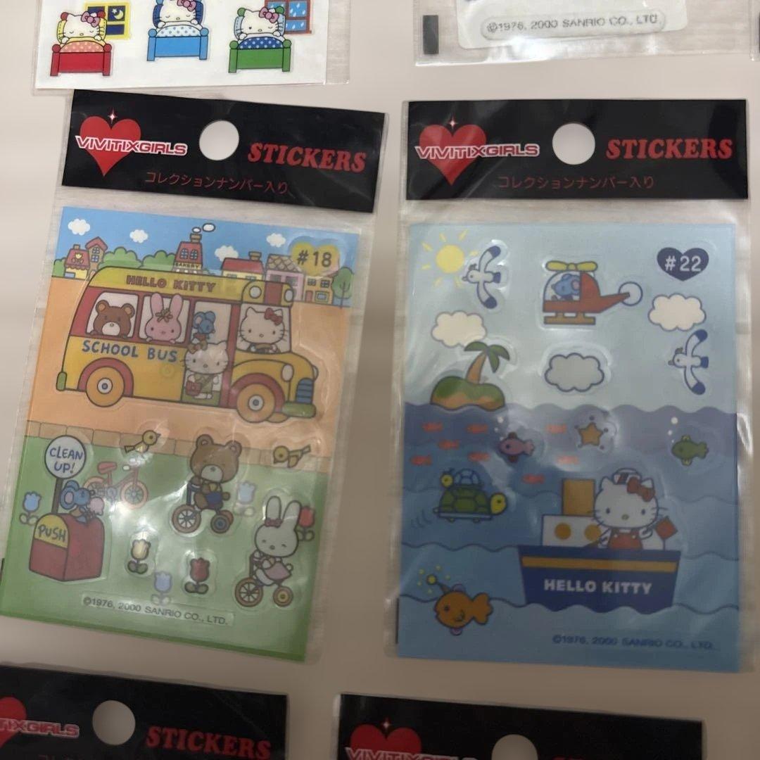 レア　vivitix girls ハローキティ 専用ケース付きシール大量セット