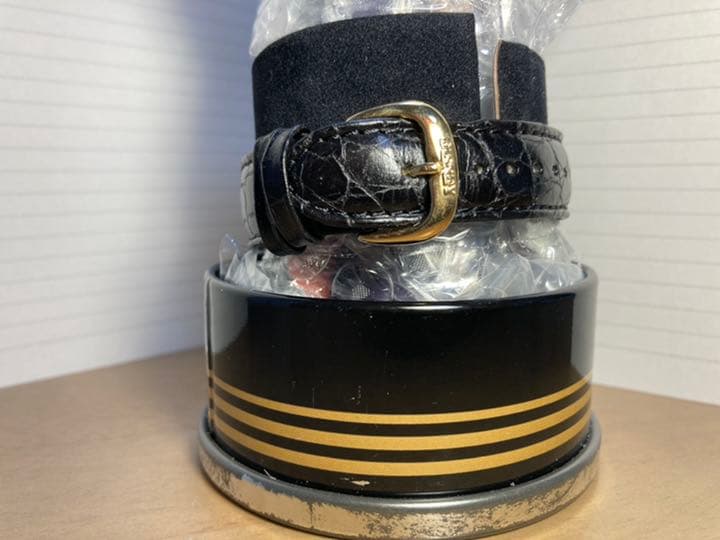 ディズニー　シリアルナンバー入り腕時計