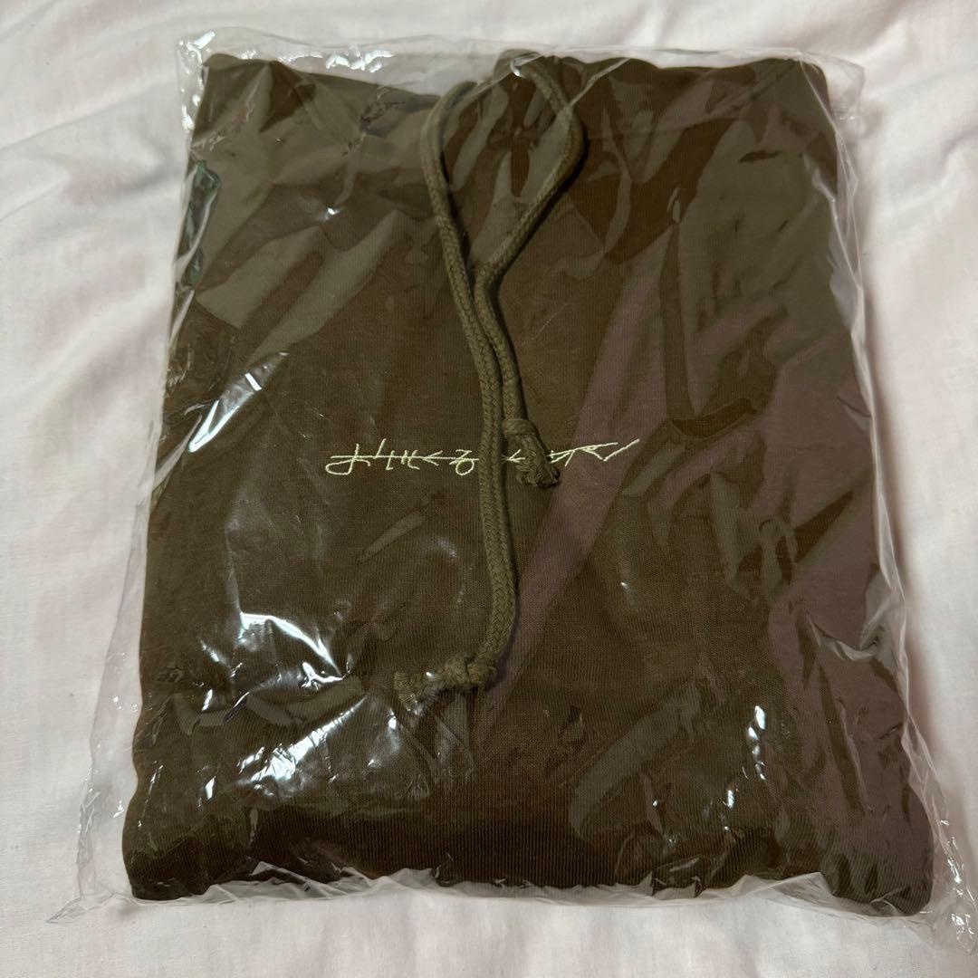 おいしくるメロンパン パン屋ロゴの刺繍パーカー バンドグッズ 茶 モカ L