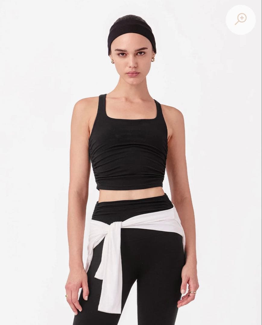 ヨガ・ピラティス NYLORA LILY TOP BLACK