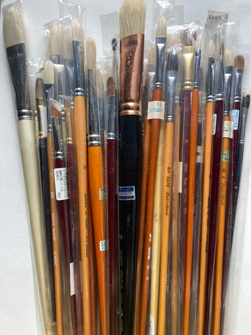 油絵　未使用筆　まとめ売り
