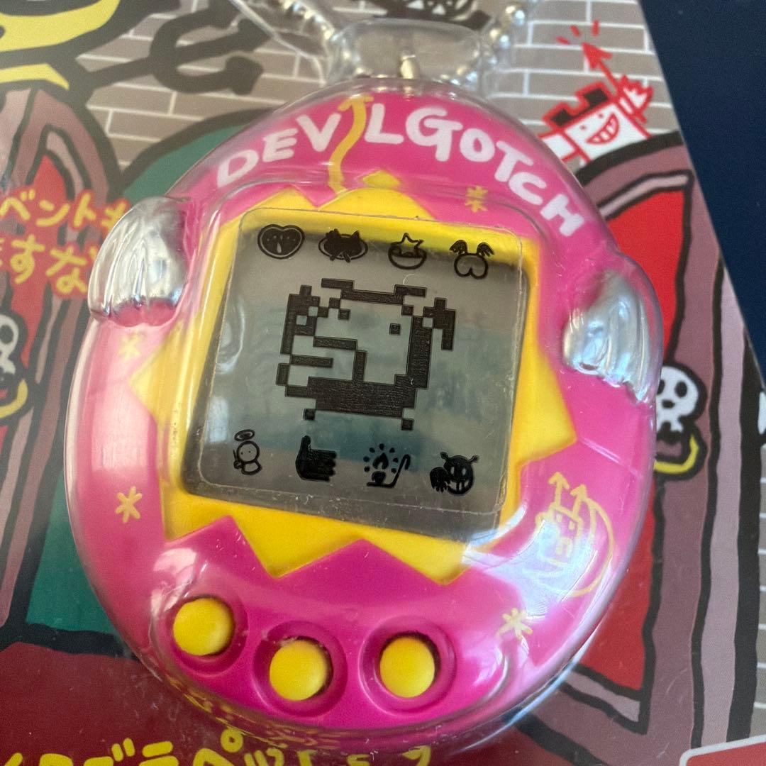 BANDAI デビルっちのたまごっち ピンク