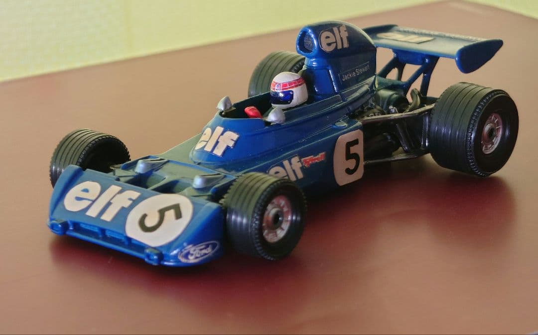 スポーツ CORGI Elf Tyrrell-Ford F1 Racing Car