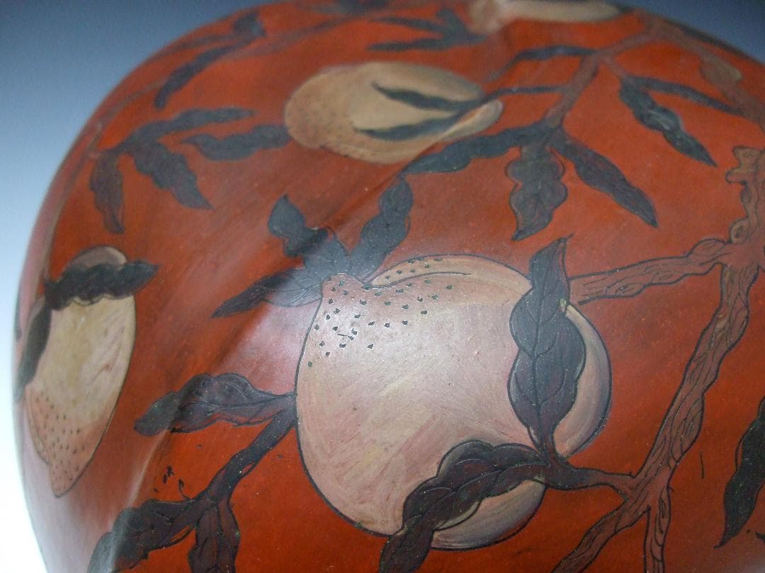 中国美術 唐物 古漆器 木胎紅漆線彫 仙桃紋 桃型盖盒