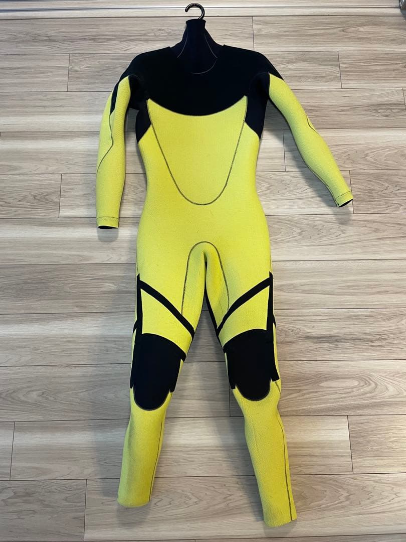 O'NEILL SuperFreak SC セミドライ Lサイズ