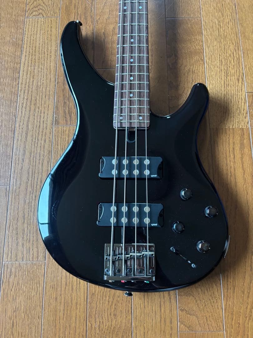 【美品】YAMAHA TRBX304 ブラック アクティブベース ほぼ未使用