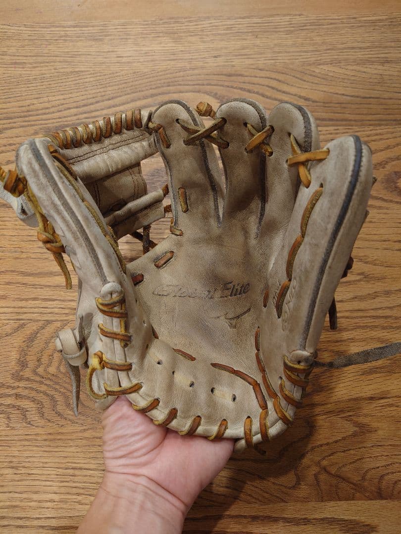 Mizuno 硬式グローブ 収納袋付き