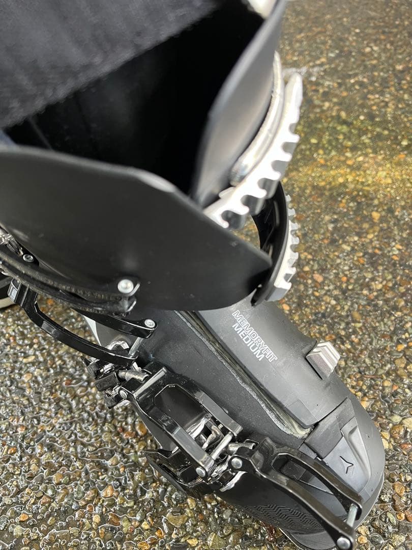 atomic アトミック スキーブーツ