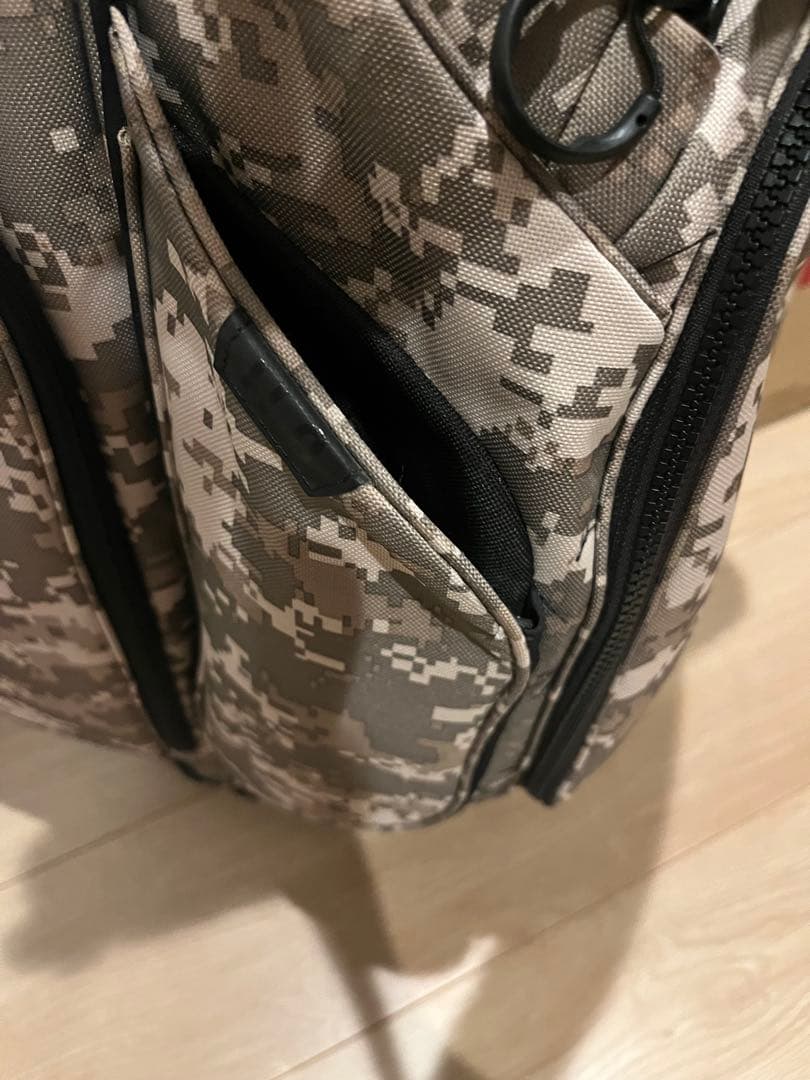 テーラーメイド　キャディバッグ　カート　9.5 スタンド　バッグ　ゴルフ