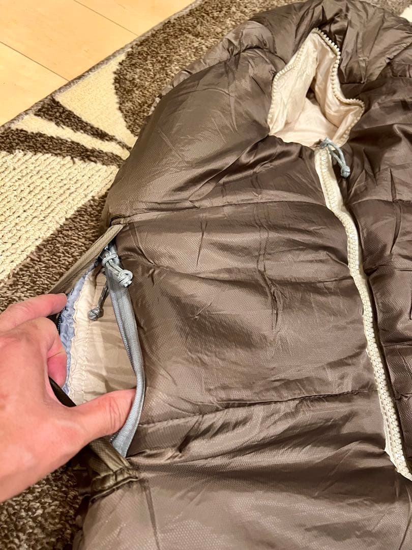 Bears Rock 寝袋 ブラウン