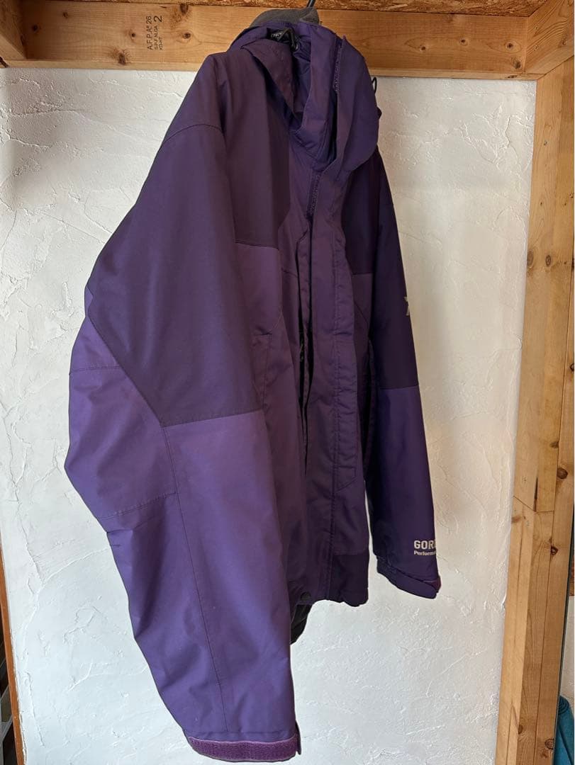 ダイワ 防寒 フィッシングウエア キャスティングジギングDW-1300 魚釣り