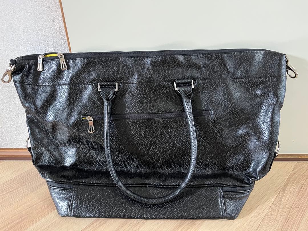 年明けお値下げ　adidas ビックバッグ ブラック Z51320