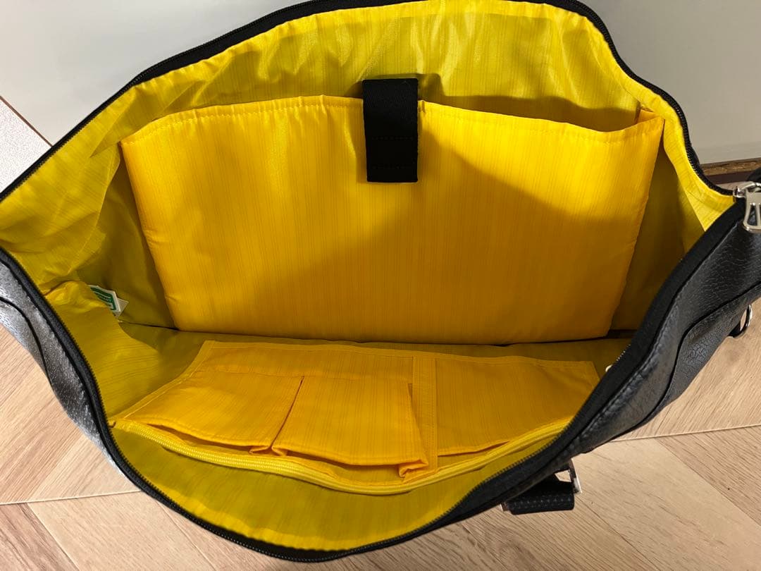 年明けお値下げ　adidas ビックバッグ ブラック Z51320