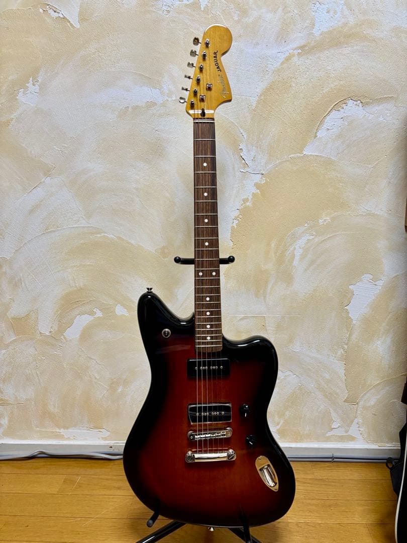 Fender JAGUAR エレキギター 新品・未使用　再度価格見直しました
