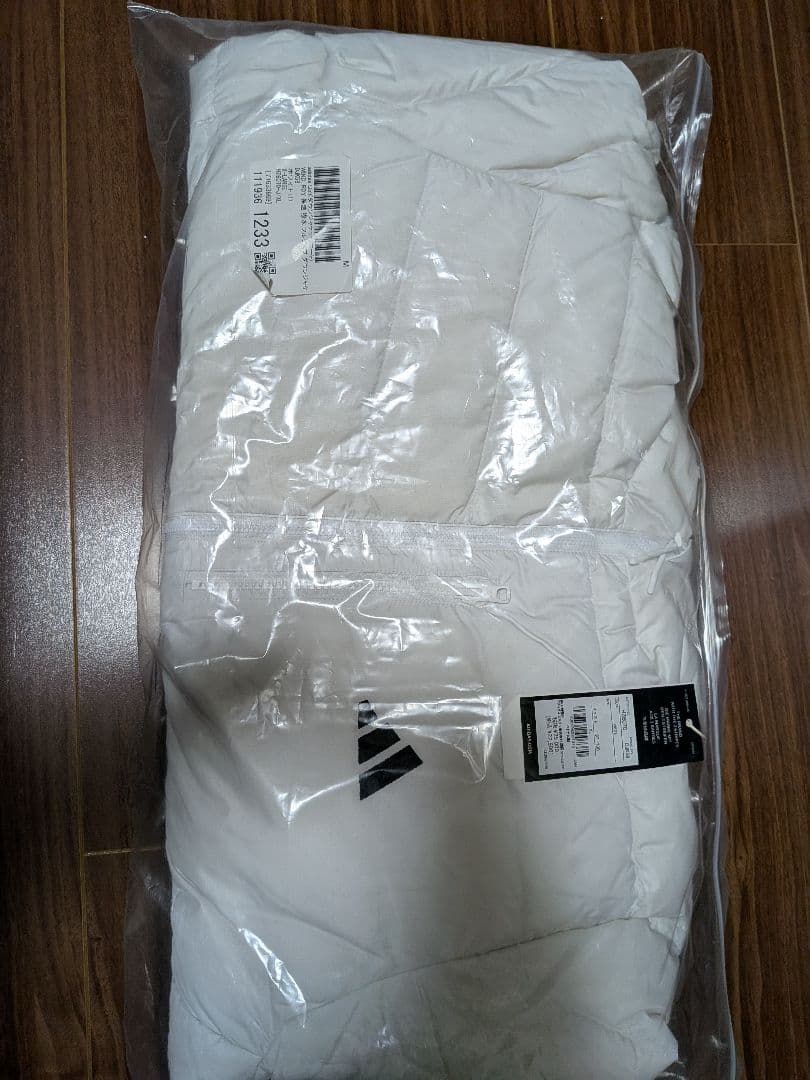 「adidas Golf/アディダスゴルフ」ダウンジャケット　XLサイズ