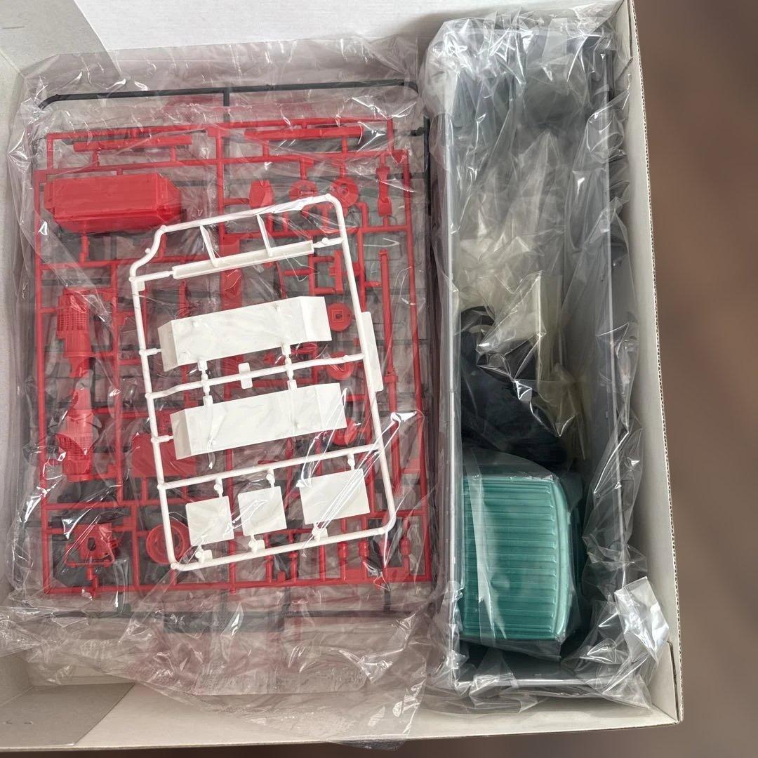 アオシマ1/32大型デコトラ　真紅丸