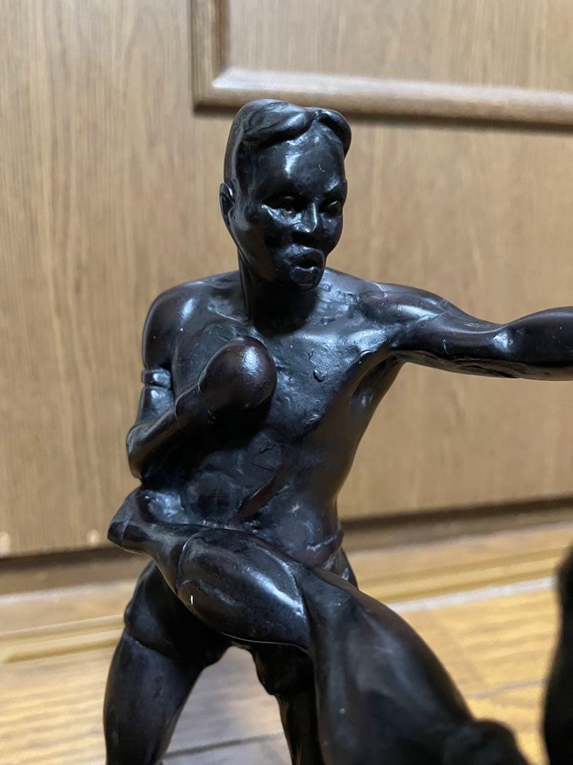 ムエタイ　キックボクシング　フィギュア　象　樹脂製