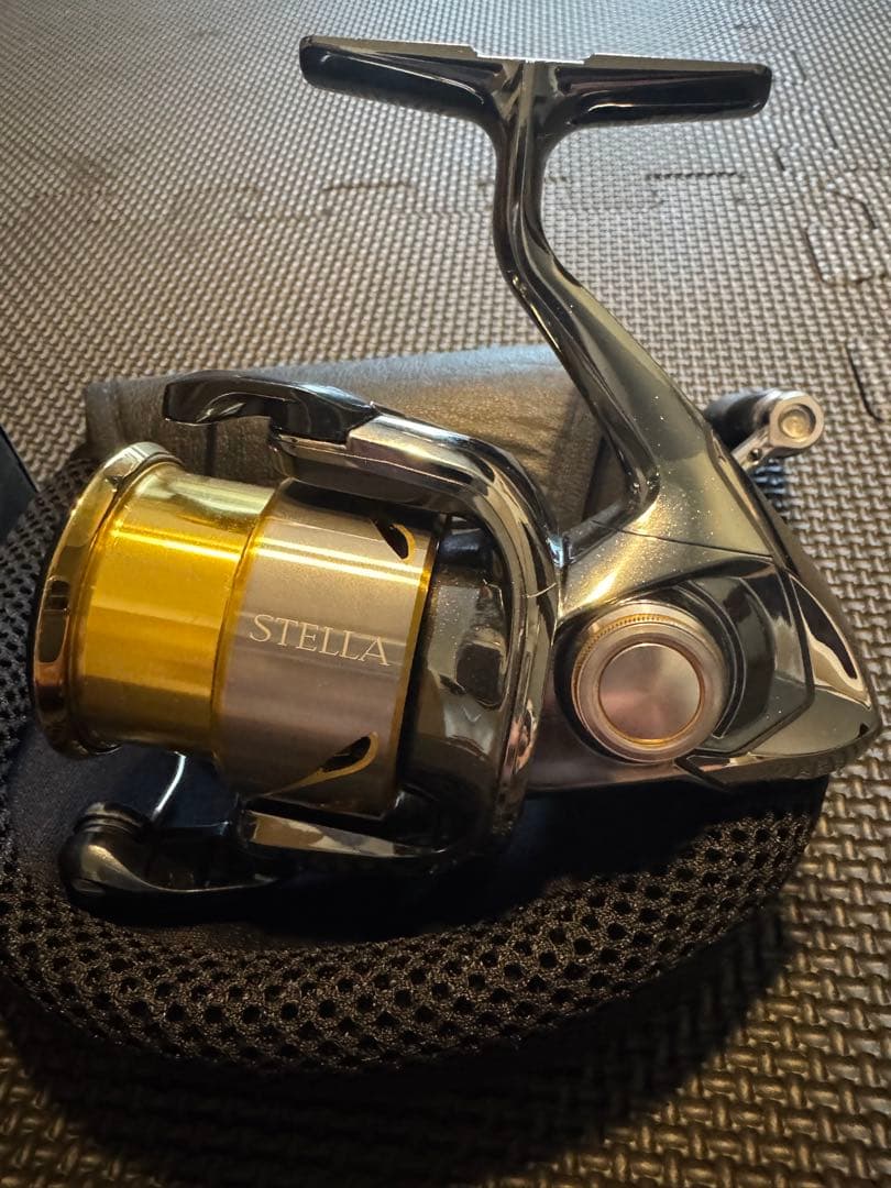 SHIMANO 14STELLA 2500S スピニングリール