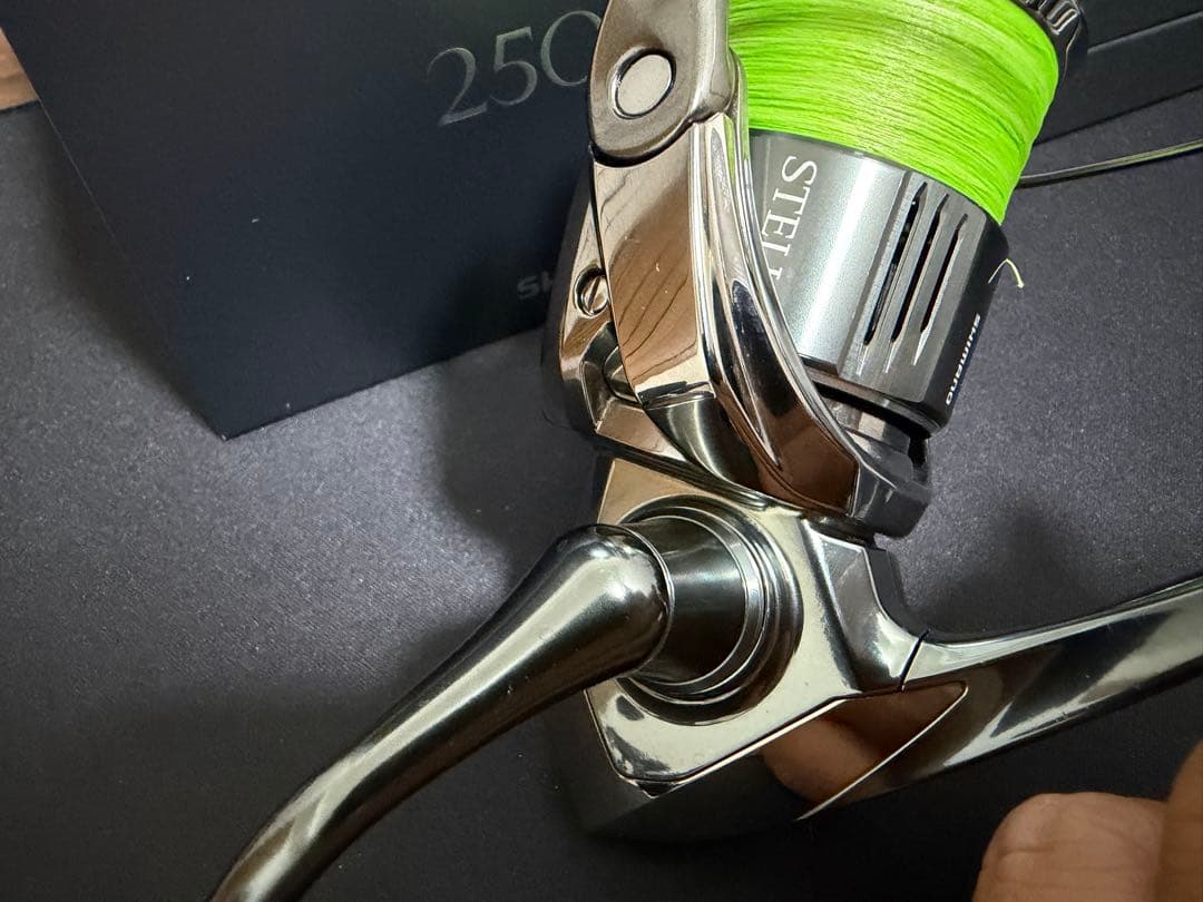 シマノ 22ステラ　2500s リール