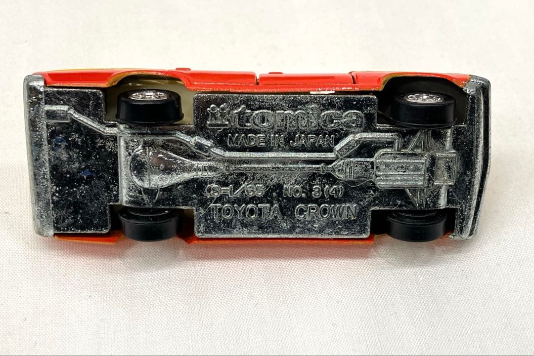 トミカ クラウン タクシー No.28 黒箱