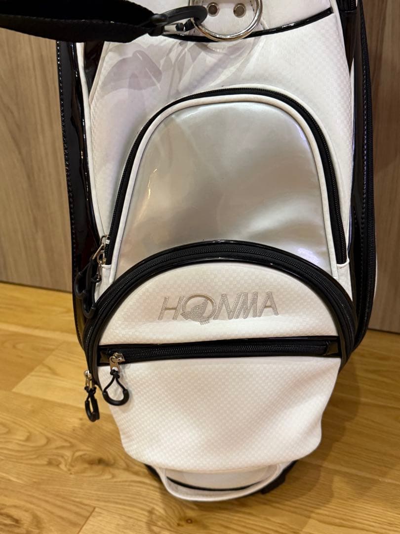 ⭐️人気⭐️HONMA TOUR WORLD キャディバッグ ホワイト