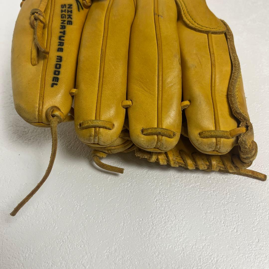 ★希少　ナイキ　グローブ　一般軟式投手　左投げ　松坂大輔　モデル　野球　イエロー