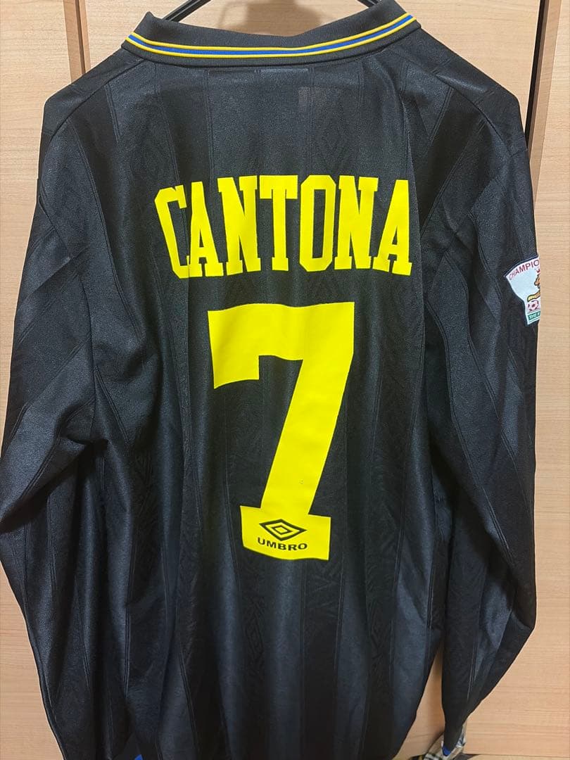 激レア　マンチェスターユナイテッド　ユニフォーム　カントナ　XL