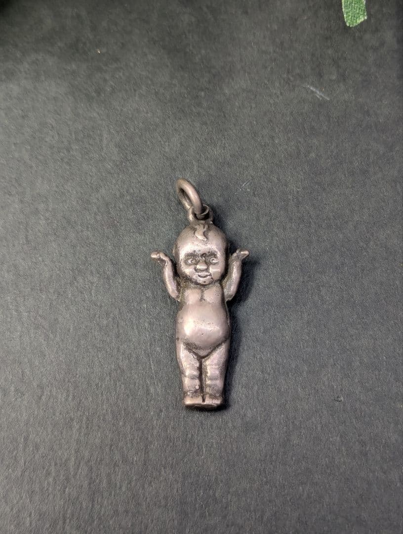 英国 純銀 アンティーク スターリングシルバー キューピー ペンダントトップ