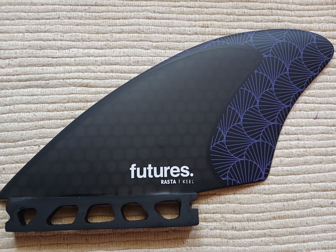 新品　サーフィン　フューチャー　ラスタ　ツインフィン