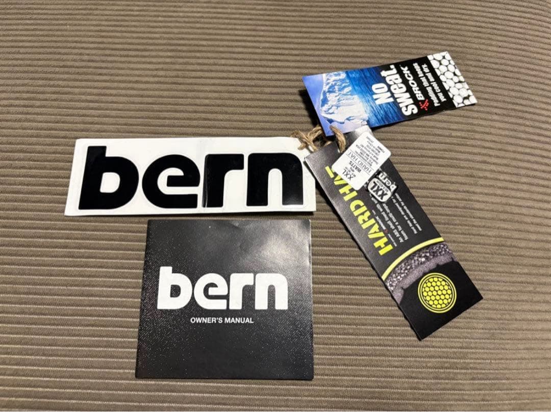 bern ヘルメット XXL